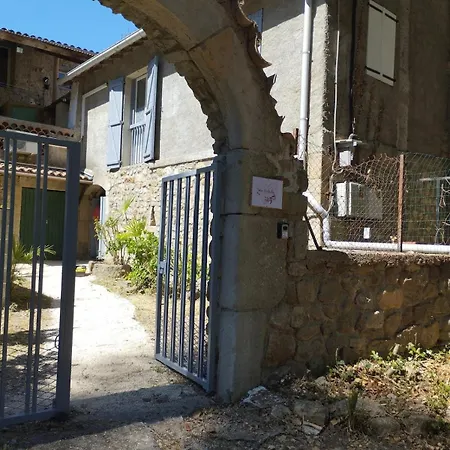 L'uzerois Uzer (Ardeche)